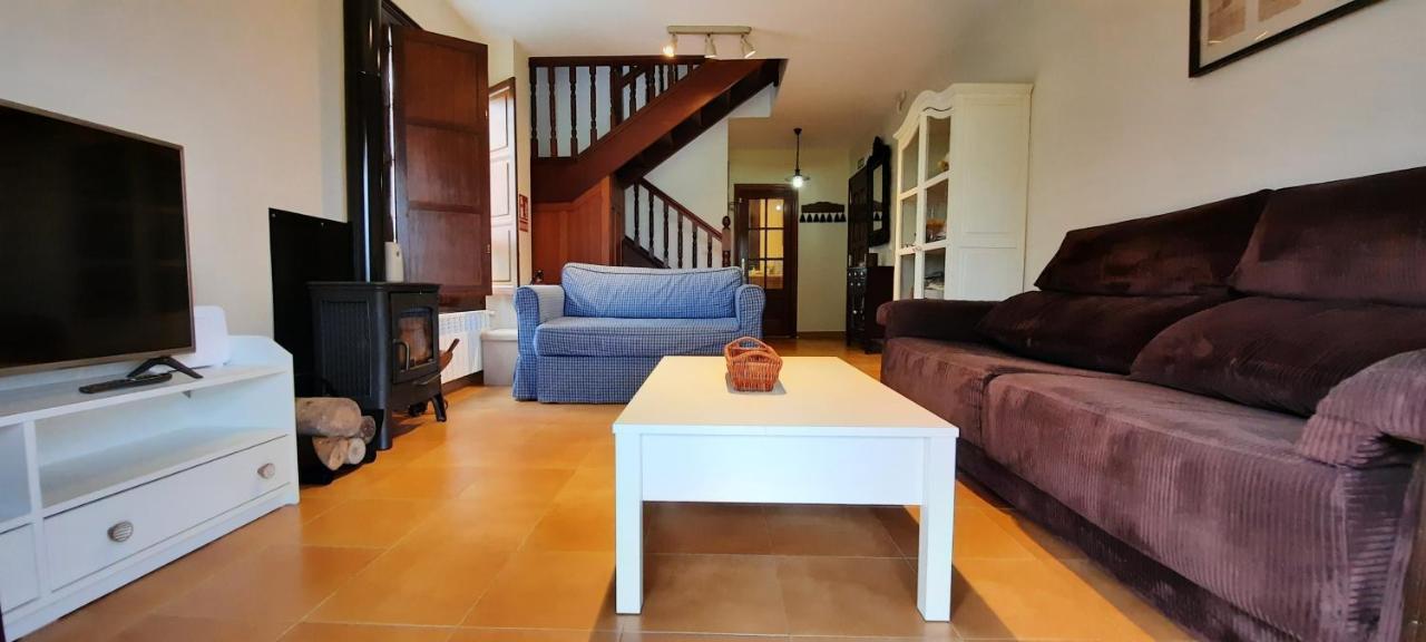 Casa En Sobarzo, Junto Al Parque De Cabarceno Villa Kültér fotó