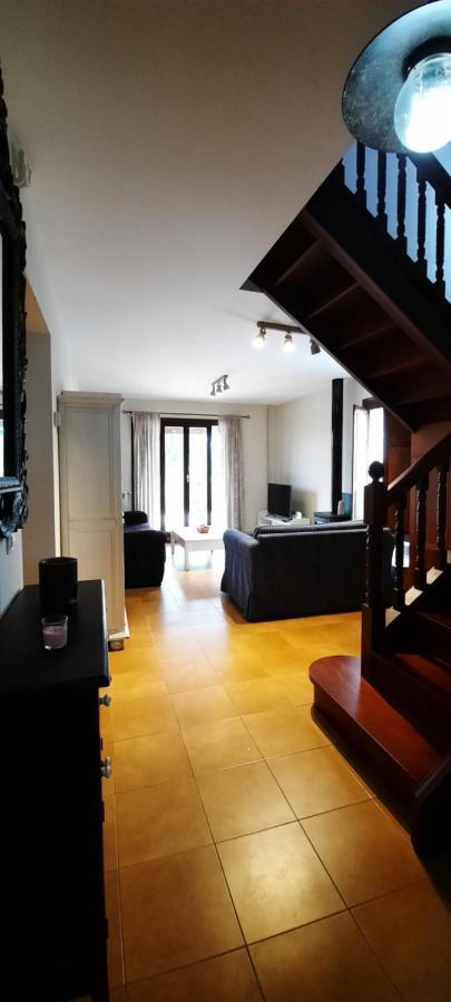 Casa En Sobarzo, Junto Al Parque De Cabarceno Villa Kültér fotó