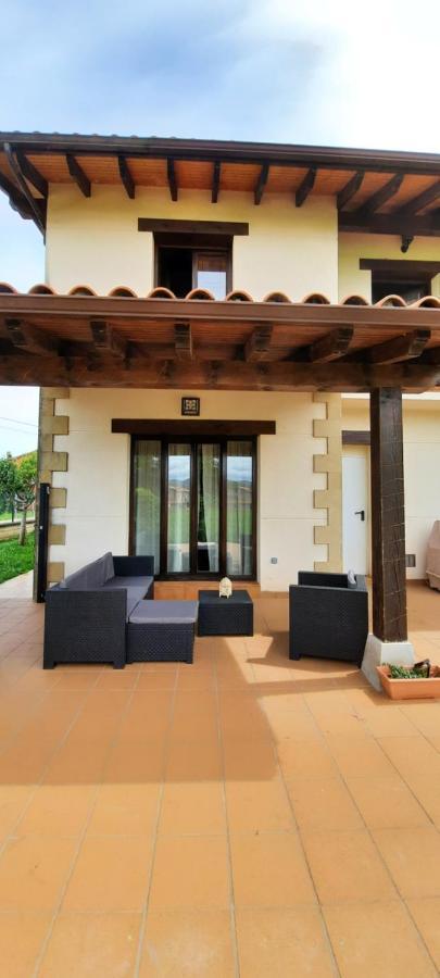 Casa En Sobarzo, Junto Al Parque De Cabarceno Villa Kültér fotó