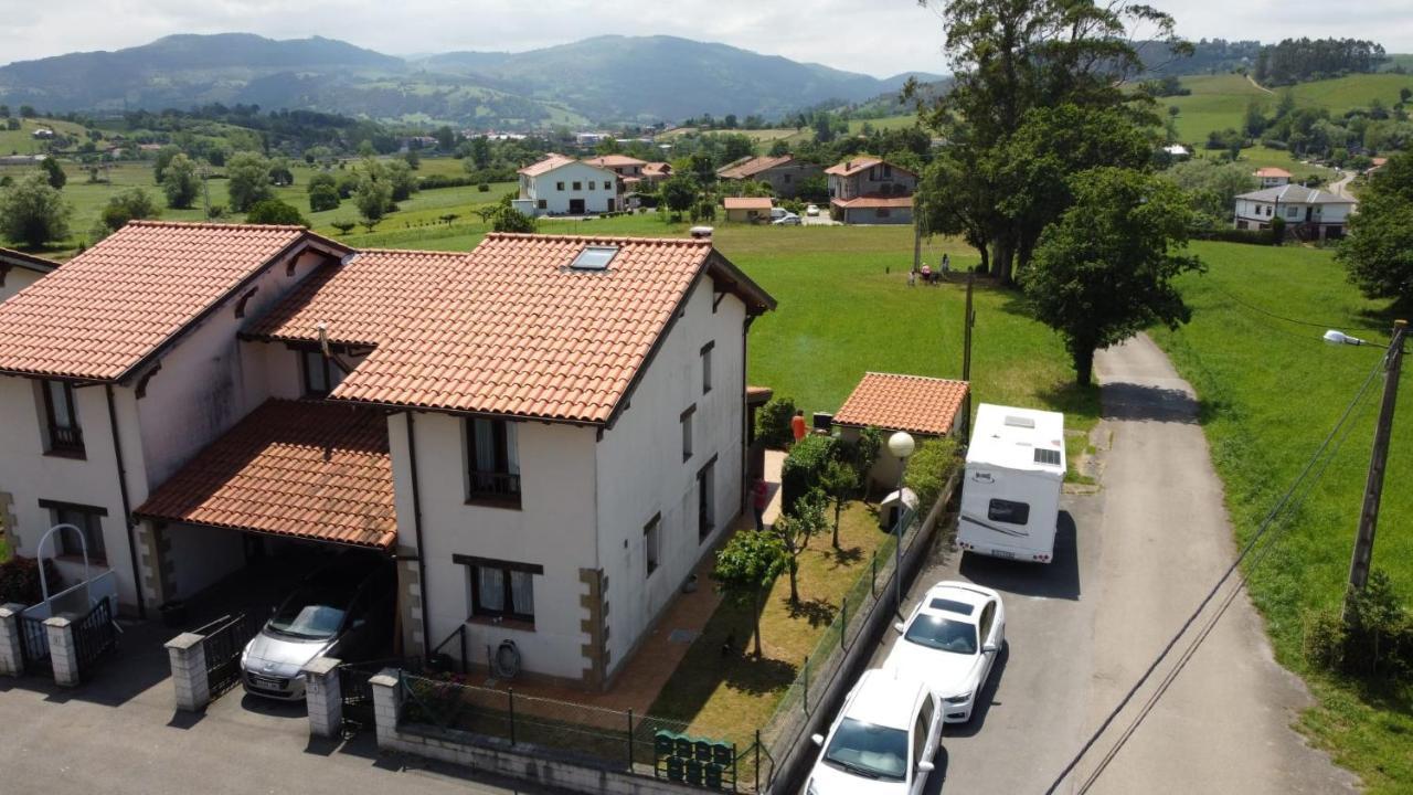 Casa En Sobarzo, Junto Al Parque De Cabarceno Villa Kültér fotó